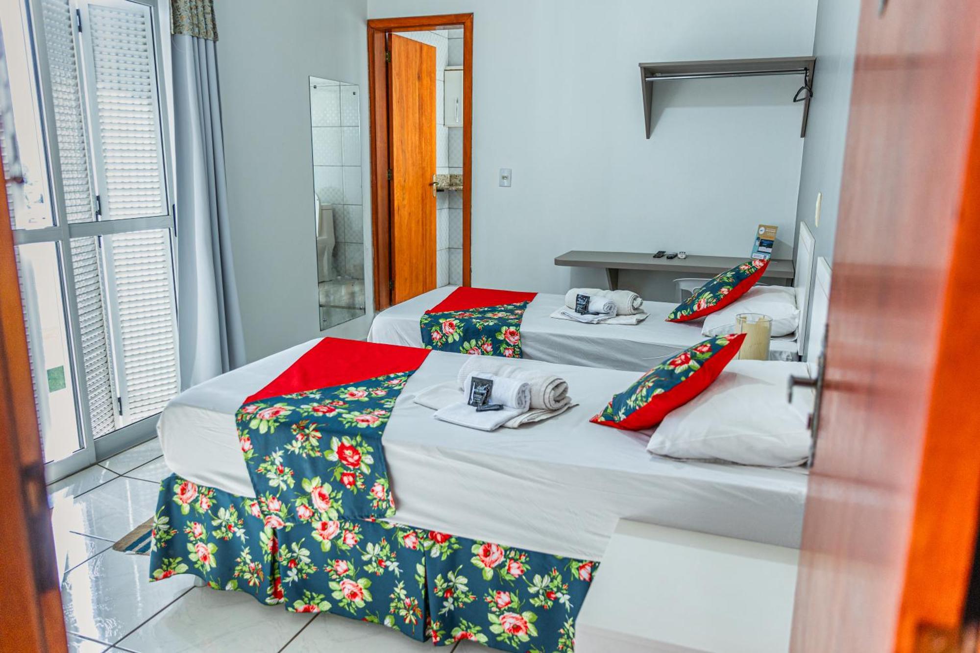 Teuthos Hotel Teutônia エクステリア 写真